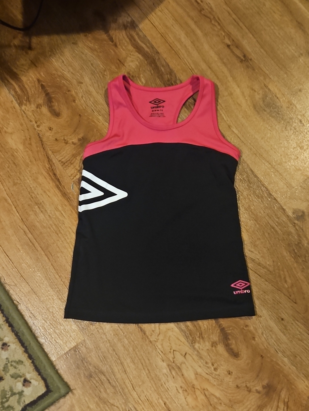 Girls Umbro Racer Back Tank Top Size Medium 7/8